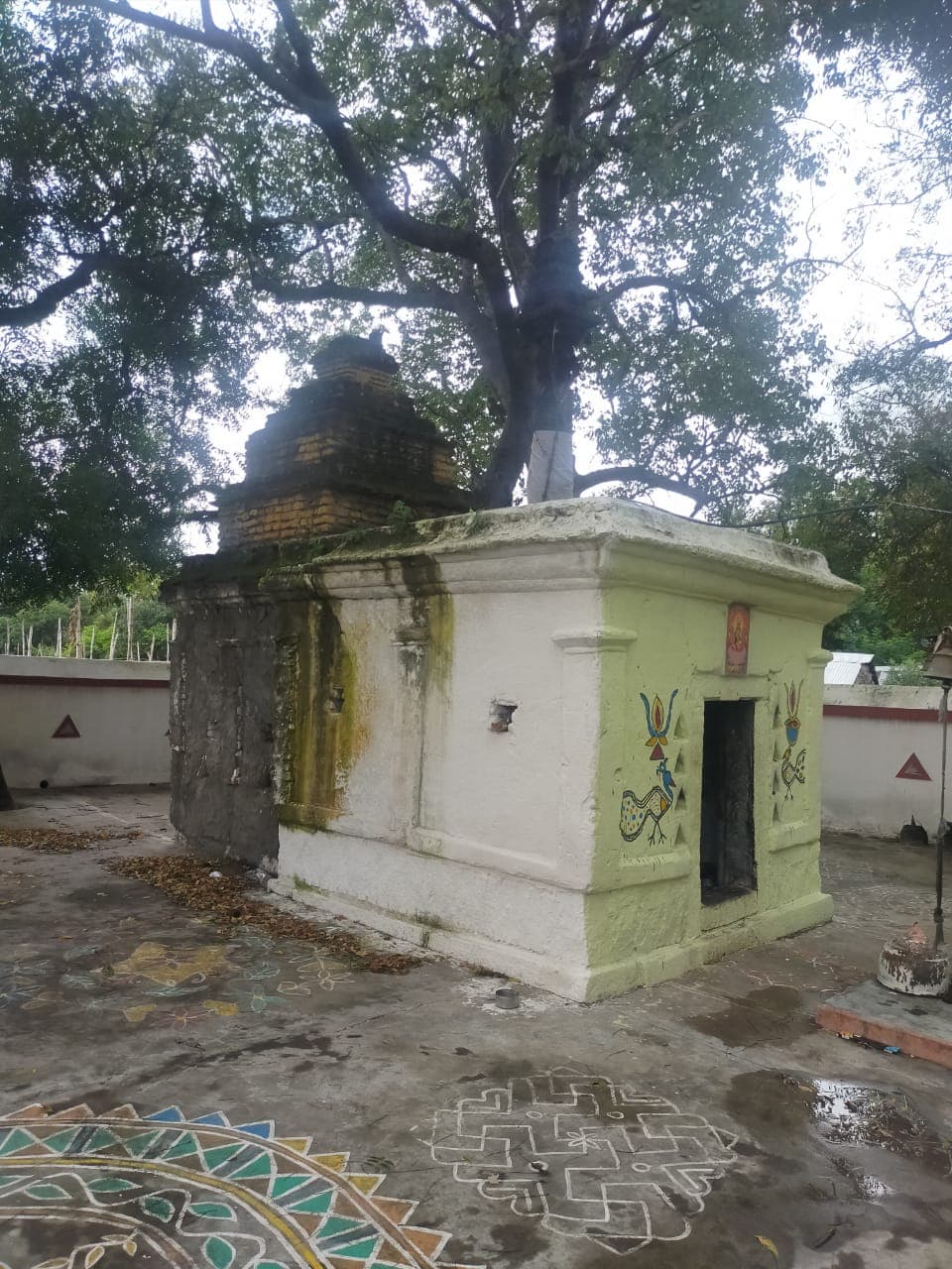 Arulmigu Kamba Perumal Temple, Unatur - 636112