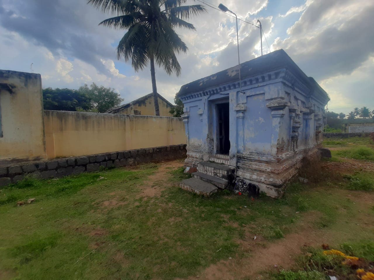 Arulmigu Lakshminarayanaswamy Temple, Appamasamudram - 636108
